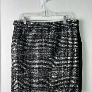 AKRIS Punto Plaid Wool Skirt